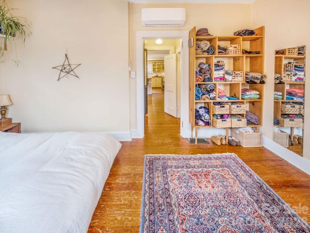 9 Mountain View Road, Asheville, NC 28806