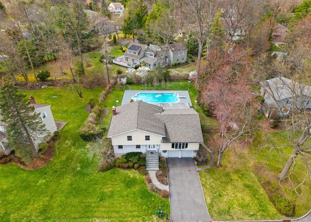 10 Cherry Lane, Scarsdale, NY 10583