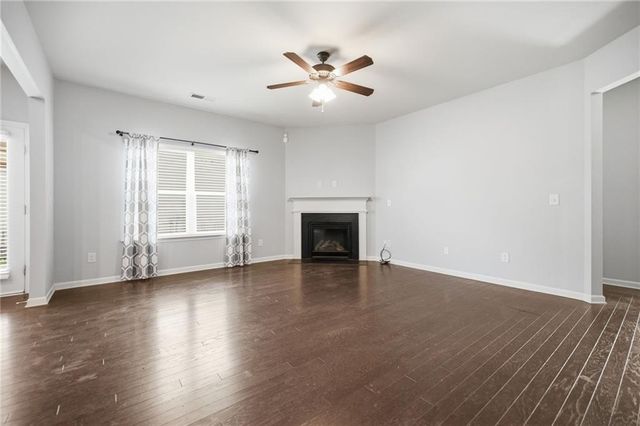 603 Stonehurst Lane, Canton, GA 30114