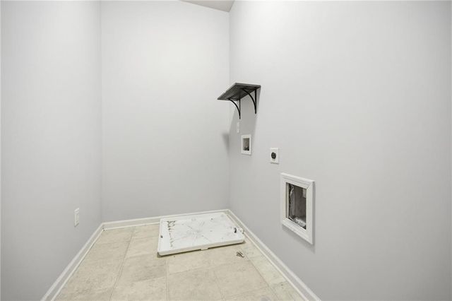 603 Stonehurst Lane, Canton, GA 30114