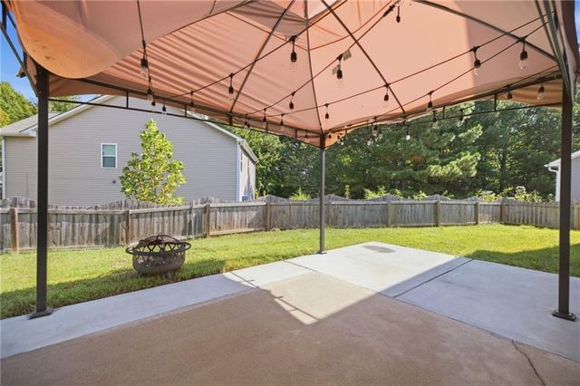 603 Stonehurst Lane, Canton, GA 30114