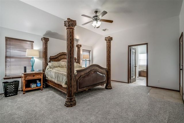 8507 Hudson Lane, Piedmont, OK 73078