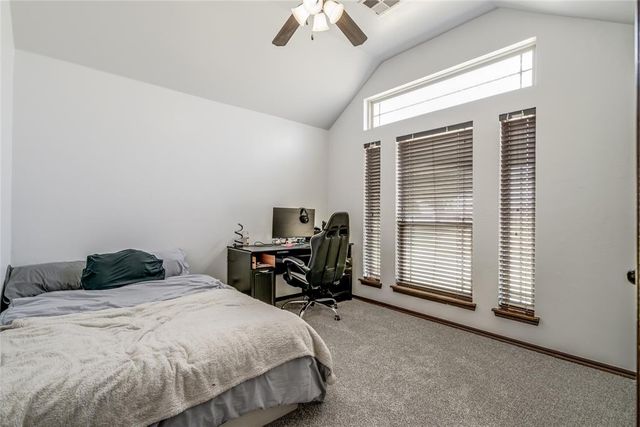8507 Hudson Lane, Piedmont, OK 73078