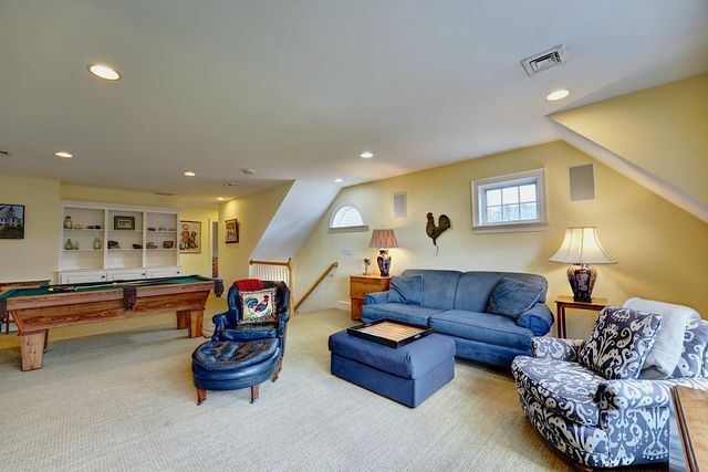 579 Sagamore Ave Unit 99, Portsmouth, NH 03801