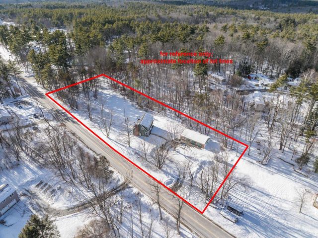 39 Mast Road, Lee, NH 03861