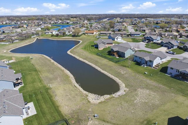 1709 N Thoroughbred Cir, Wichita, KS 67235