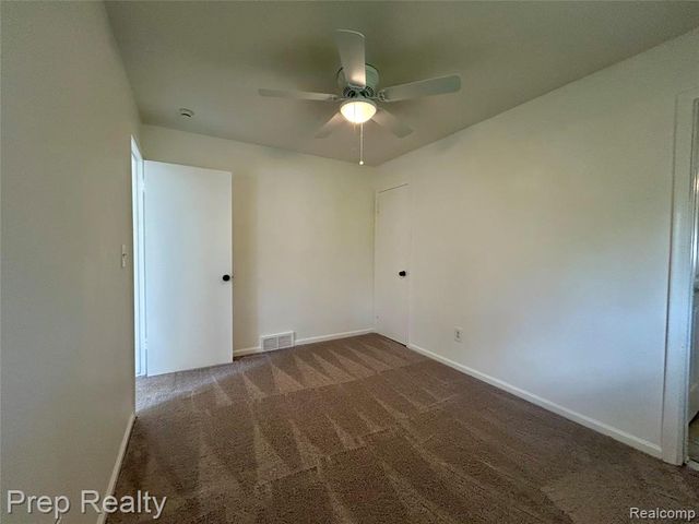 29881 Brooklane Street, Inkster, MI 48141