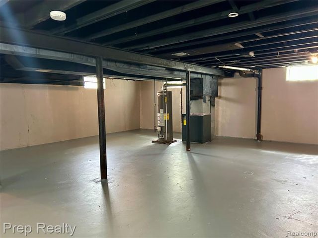 29881 Brooklane Street, Inkster, MI 48141