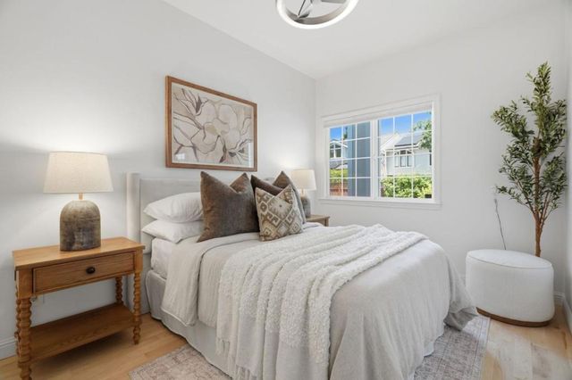 98 Forrest Avenue, Los Gatos, CA 95032