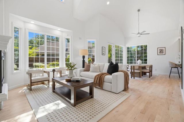 98 Forrest Avenue, Los Gatos, CA 95032