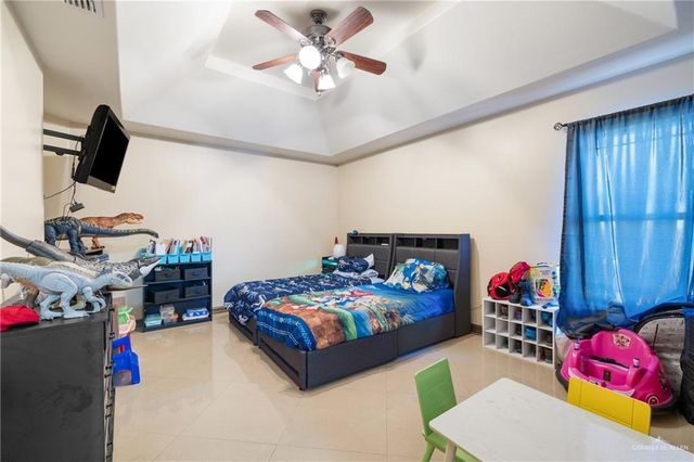 1614 Rodriguez Street, Penitas, TX 78576