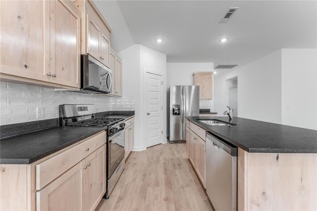 114 Maroon, Fayetteville, AR 72704