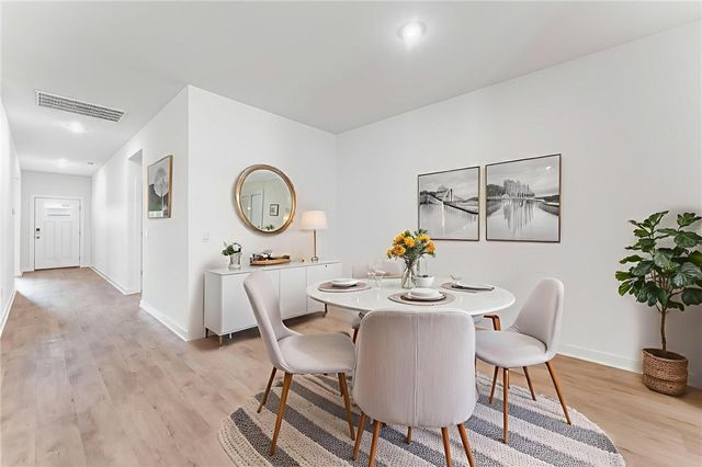 114 Maroon, Fayetteville, AR 72704