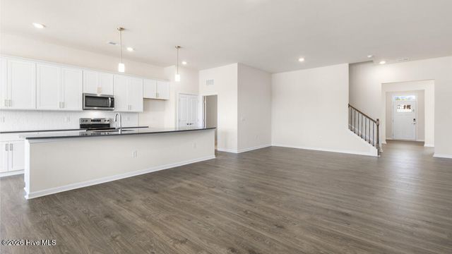 349 Maddox Drive, Aberdeen, NC 28315