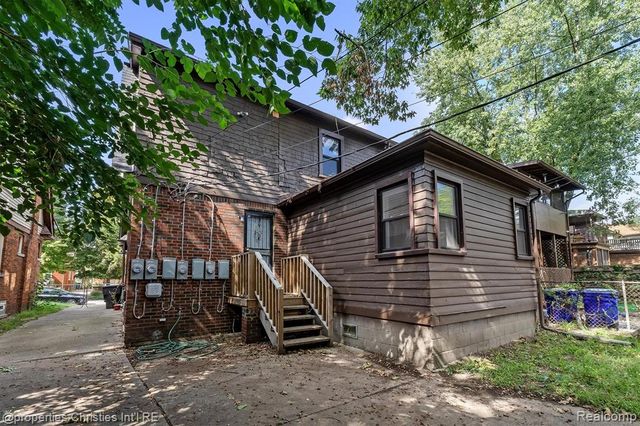 17342 Warrington Drive, Detroit, MI 48221