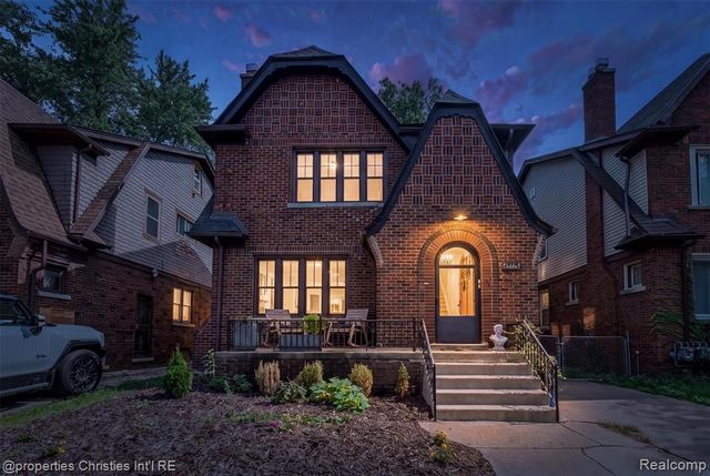 17342 Warrington Drive, Detroit, MI 48221
