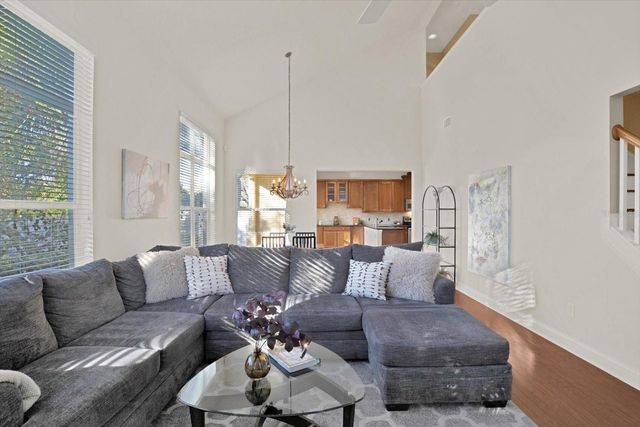 3511 HEARDS FERRY DRIVE, Tampa, FL 33618