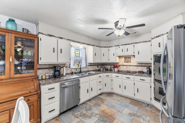 1101 Beech Street, Chelsea, OK 74016