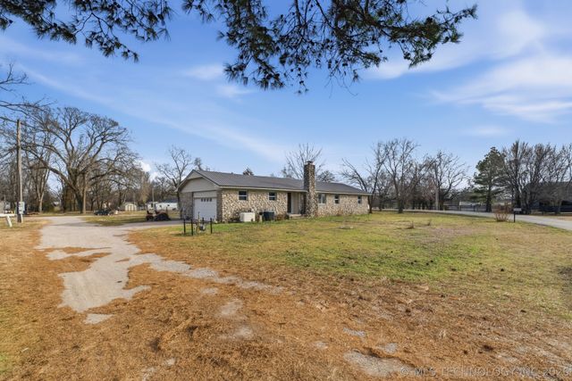 1101 Beech Street, Chelsea, OK 74016