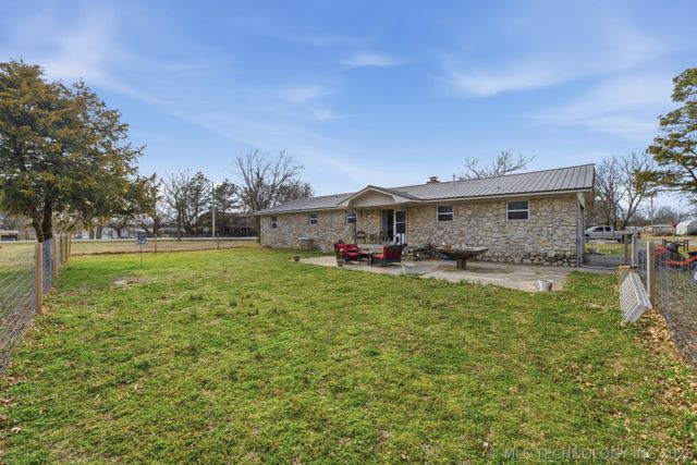 1101 Beech Street, Chelsea, OK 74016