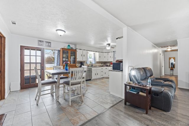 1101 Beech Street, Chelsea, OK 74016