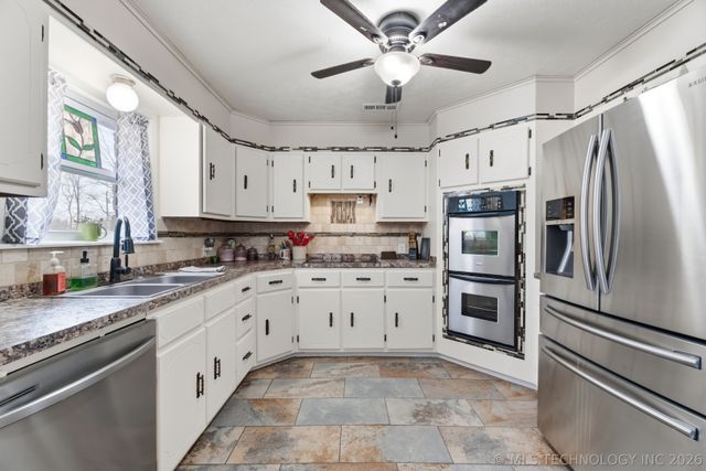 1101 Beech Street, Chelsea, OK 74016