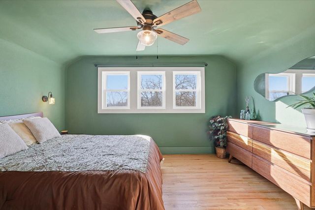 307 Jasper LANE, Waukesha, WI 53188
