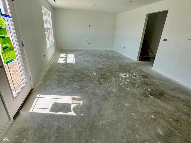 6837 Rawlings Lane, Indianapolis, IN 46221