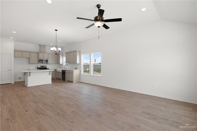 944 W Star Flower Street, Edinburg, TX 78541