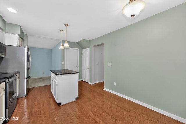 11 Plum Poppy S, Malta, NY 12020