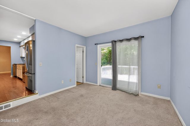 11 Plum Poppy S, Malta, NY 12020