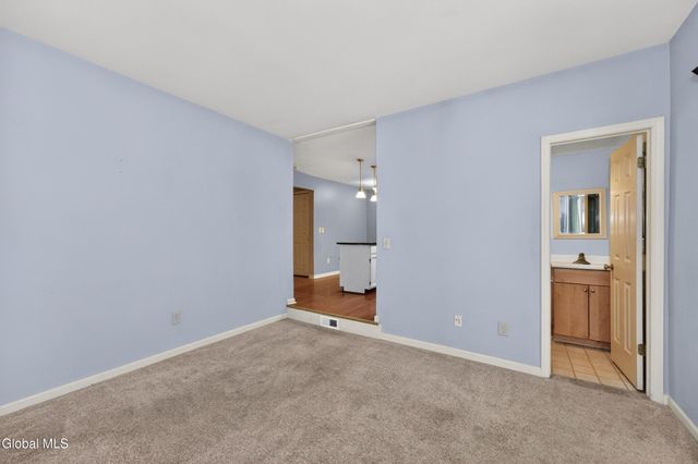 11 Plum Poppy S, Malta, NY 12020