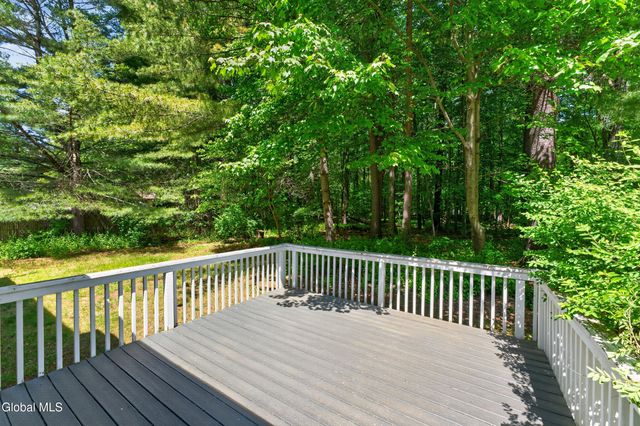 11 Plum Poppy S, Malta, NY 12020