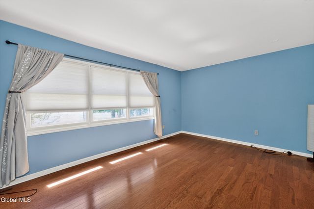 11 Plum Poppy S, Malta, NY 12020