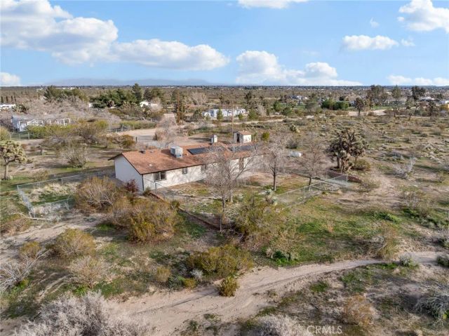 12780 Hacienda, Phelan, CA 92371