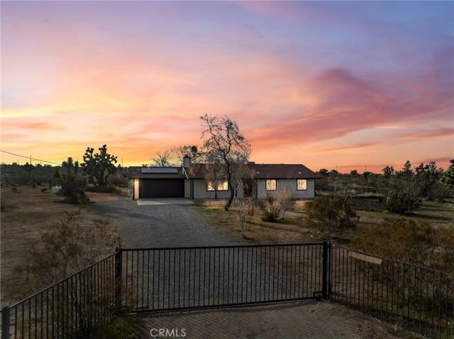 12780 Hacienda, Phelan, CA 92371