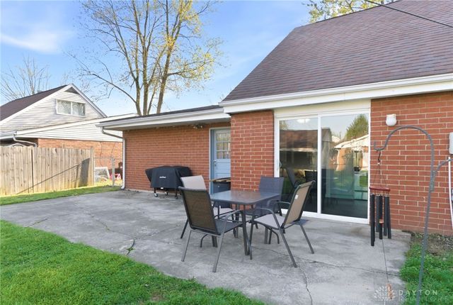 1291 Commonwealth Drive, Xenia, OH 45385