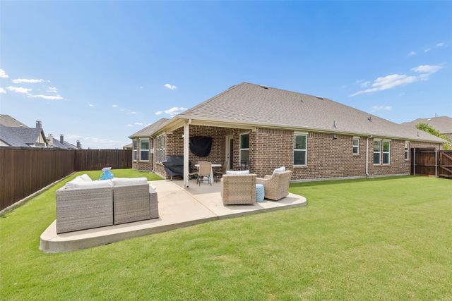 3213 Ridgelake Way, Lewisville, TX 75010