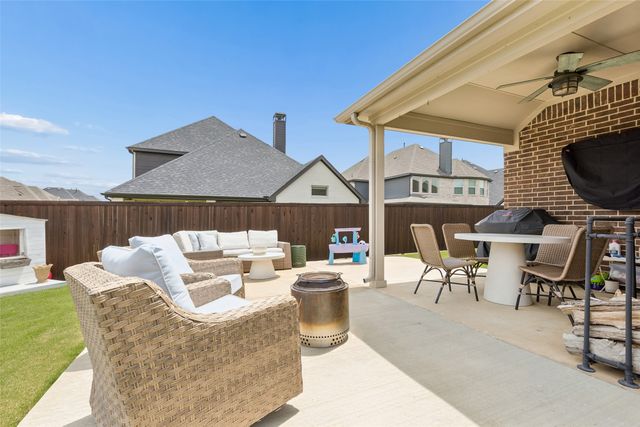 3213 Ridgelake Way, Lewisville, TX 75010
