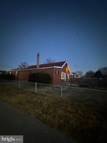 6801 HAREWOOD PARK DR, Baltimore, MD 21220