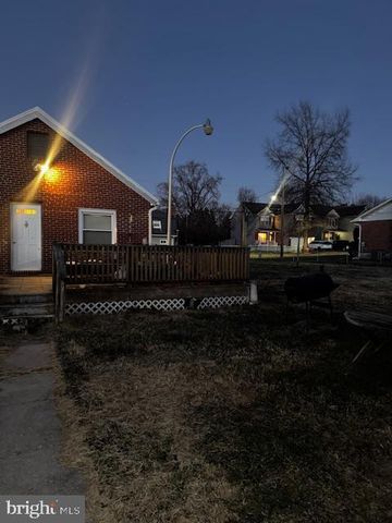 6801 HAREWOOD PARK DR, Baltimore, MD 21220