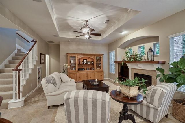 43 Longsford, The Woodlands, TX 77382