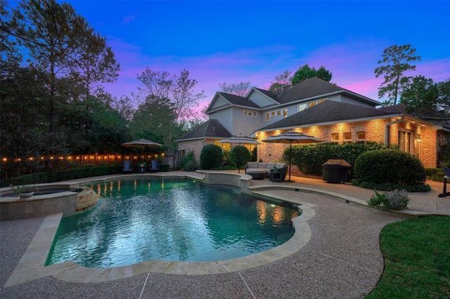 43 Longsford, The Woodlands, TX 77382