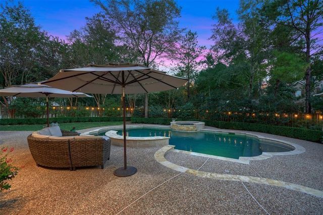 43 Longsford, The Woodlands, TX 77382