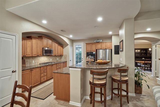 43 Longsford, The Woodlands, TX 77382