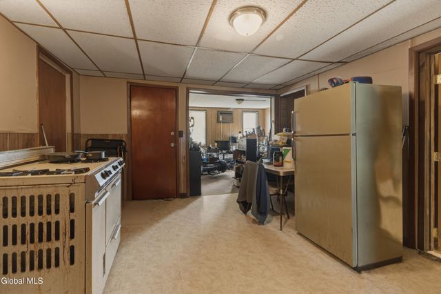 118 Adams Street, Troy, NY 12180