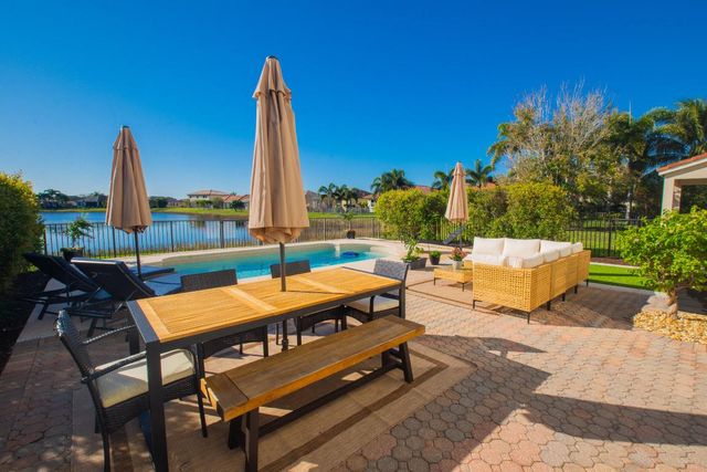 12017 SW Knightsbridge Lane, Port St. Lucie, Port St Lucie, FL 34987