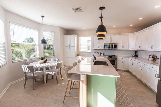 12017 SW Knightsbridge Lane, Port St. Lucie, Port St Lucie, FL 34987