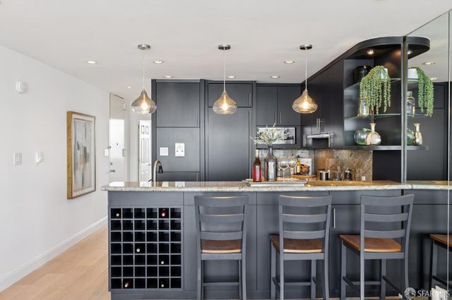 1000 North Point Street 1606, San Francisco, CA 94109