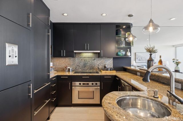 1000 North Point Street 1606, San Francisco, CA 94109